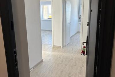 Apartament cu 3 camere decomandat în Sânpetru - 2