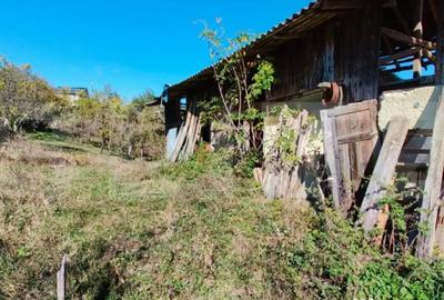 Teren de 2406 mp, în Central - 11