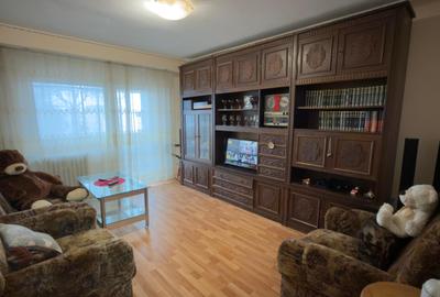 Apartament cu 2 camere decomandat, mobilat în Apusului - 6