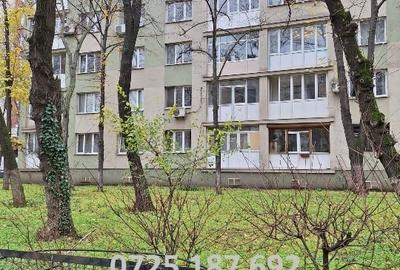 Proprietar vand apartament 3 camere Drumul Taberei metrou Raul Doamnei - 1