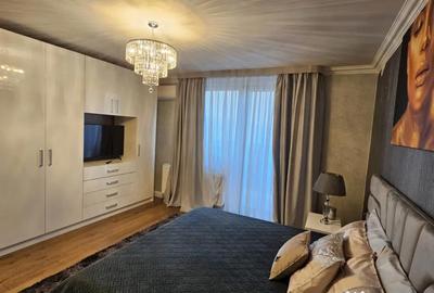 Casă cu 7 camere cu Teren 800 Mp în Central - 10