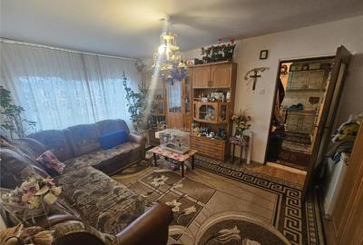 Resita, 2 Cam. Cf. 1, Mobilat Utilat, Bulevard, Micro 2 - 7