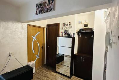 Apartament cu 4 camere decomandat în Central - 2
