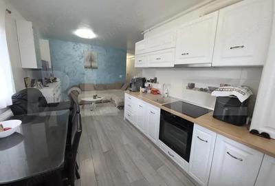 Apartament modern, complet mobilat, situat intr-un bloc nou