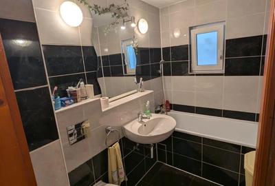 3 camere spa?ios, decomandat Etaj 2, Calara?i IV -79.900 negociabil - 1