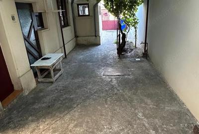 Casă cu 4 camere cu Canalizare în Faleza Nord - 19