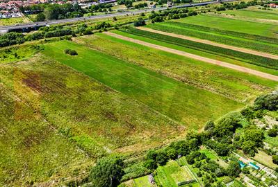 Teren Intravilan, 3343 mp, deschidere la 2strazi, plan drept |SkyView - 5