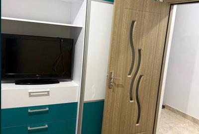 Apartament cu 2 camere în Km 5 - 4