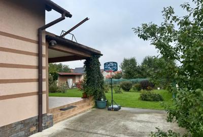 Casă cu 5 camere cu Teren 1000 Mp în Săsar - 12