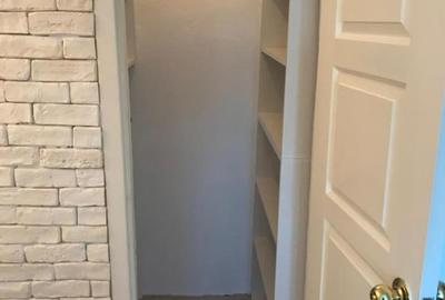 Apartament cu 3 camere decomandat în P-ța Romană - 6