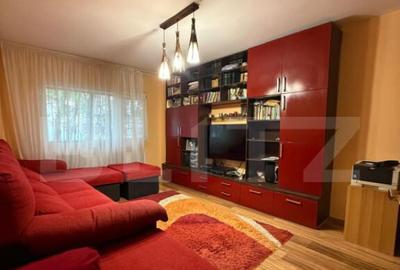 Apartament cu 4 camere decomandat în 9 Mai - 11