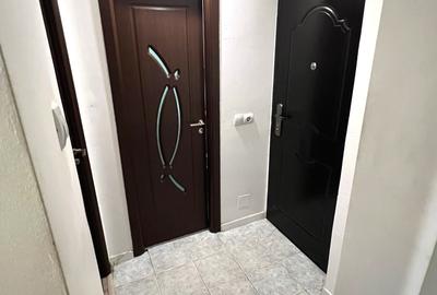 Garsonieră decomandată, mobilată în Sud - 6