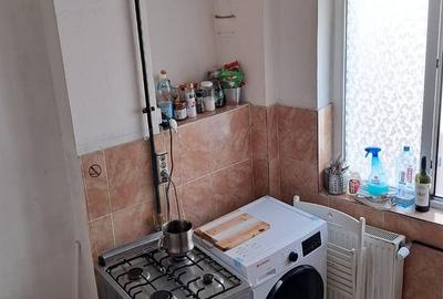 Unirii,la mansarda, decomandat,Amenajat CENTRALA TERMICA boxa,2 bai,Liber - 4