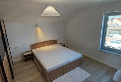 Casă cu 4 camere cu Teren 200 Mp în Moșnița Veche - 1