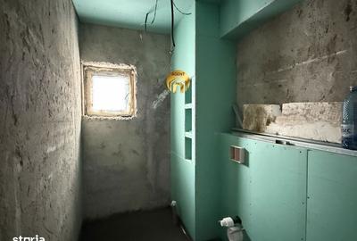 Casă cu 4 camere cu Teren 250 Mp în Central - 3