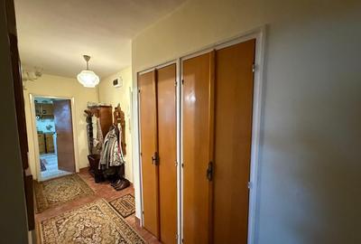 Apartament 2 camere,2 balcoane,decomandat, bloc cu lift, ultracentral - 2