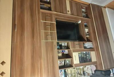 Proprietar Vand apartament 2camere - 8