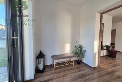 Casă cu 4 camere cu Teren 480 Mp în Miroslava