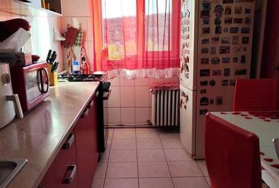 Parcul Voievozilor - etaj intermediar - apartament 3 camere decomandat 72mp - 4