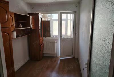 Apartament cu 3 camere în Central - 3