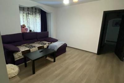 Apartament cu 4 camere decomandat, mobilat în Lujerului