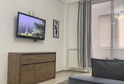 Garsonieră decomandată în Central