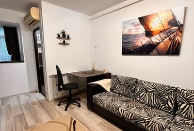 Garsoniera Tudor Vladimirescu,in spate la Iulius,etaj 2 - 3