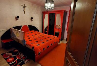 Casă cu 5 camere cu Teren 1052 Mp în Livada - 9