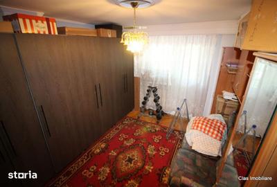 Apartament cu 4 camere decomandat în Central - 16