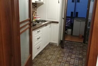 Apartament cu 3 camere în Central - 12