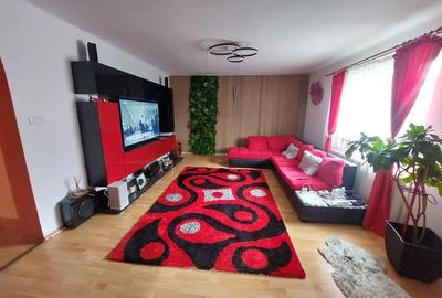 Apartament cu 3 camere decomandat în Aurel Vlaicu - 1