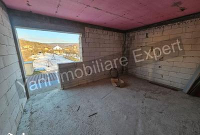 Casă cu 4 camere cu Teren 1250 Mp în Băiculești - 4