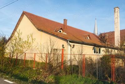 Inchiriez Hala Industriala 900mp2 1.70 eur mp2 - 1