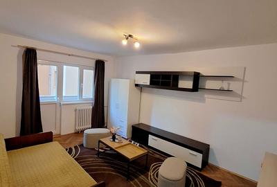 Garsonieră decomandată în Girocului - 1