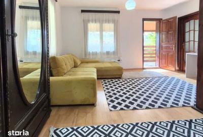 Casă cu 4 camere cu Teren 1000 Mp în Sărata - 2