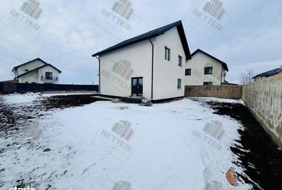 Casă cu 4 camere cu Teren 540 Mp în Central - 2