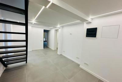 Spațiu comercial, de 110 mp, în P-ța Alba Iulia - 4