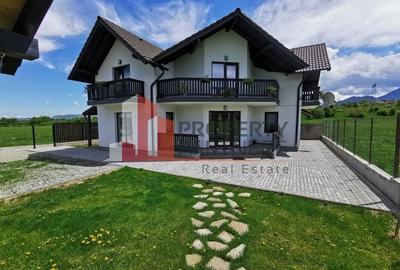 Casă modernă in Tohanul Nou, la 4 km de Castelul Bran