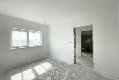 Duplex cu 3 camere cu Canalizare în Moșnița Veche - 9