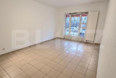 Spațiu comercial, de 70 mp, în Micro 11 - 7