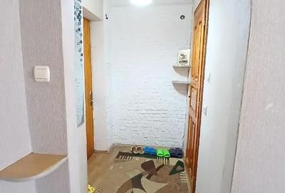 Garsonieră în Gorjului