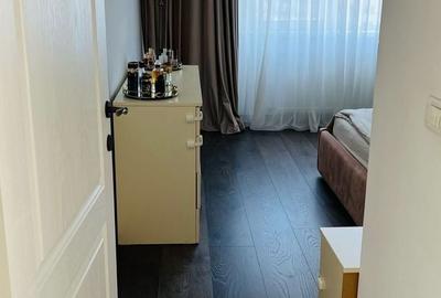 Apartament cu 3 camere semidecomandat, mobilat în P-ța Alba Iulia - 10