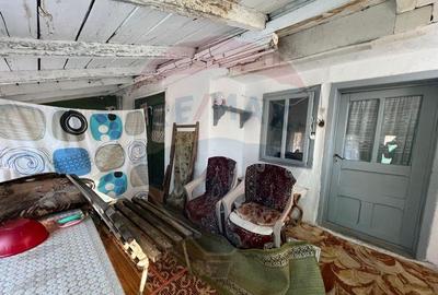 Casa 4 camere Mihalceni - 12