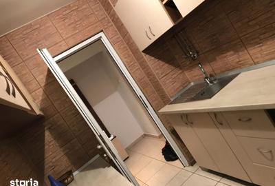 Apartament cu 3 camere în Berceni - 16
