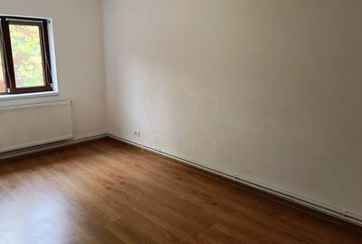 Spațiu de birouri de închiriat | Zona LIPOVE - 8