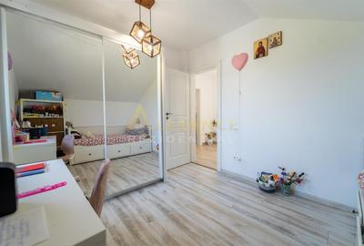 Casă individuală cu 5 camere cu Teren 403 Mp în Berceni - 1