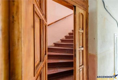 Nivel in vila, curte deosebita, priveliste, Central, Brasov - 11