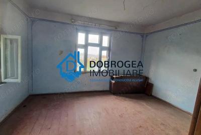 CASA DEMOLABILA ,TEREN 733 MP, DESCHIDERE STRADALA 11,5 ML - 9