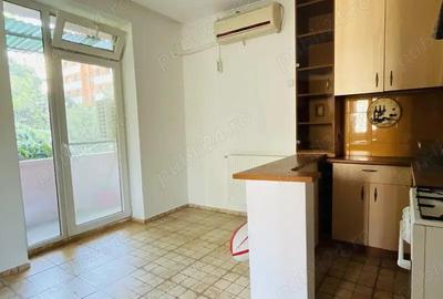 Teiul doamnei, apartament 3 cam et 2 - 2