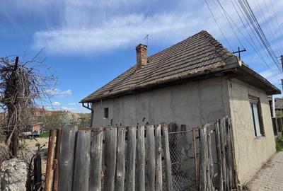 Casă cu 3 camere în Mihai Viteazu - 1